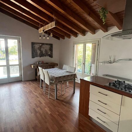 Terrazza Su Volta Mantovana Luaran gambar