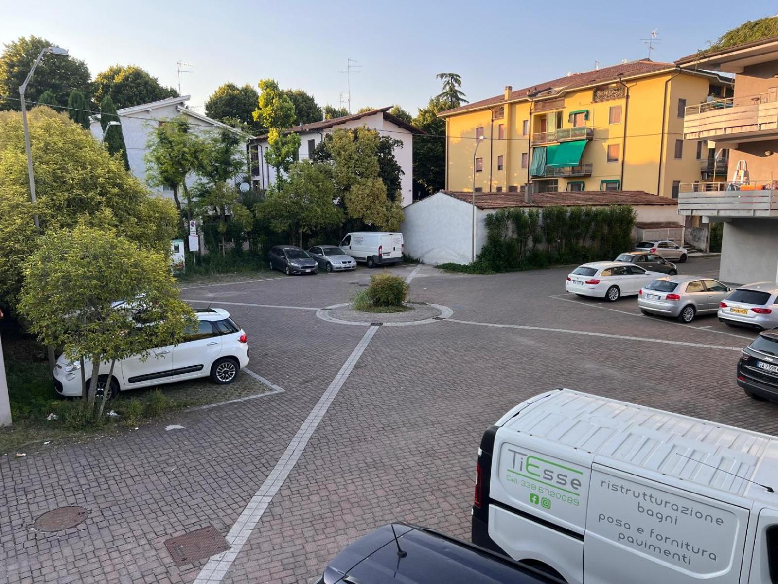 Terrazza Su Volta Mantovana Luaran gambar